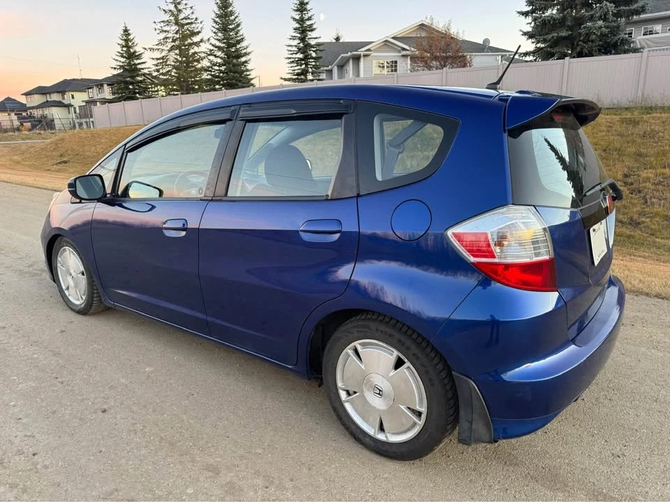 2010 Honda Fit - Image 2 of 12