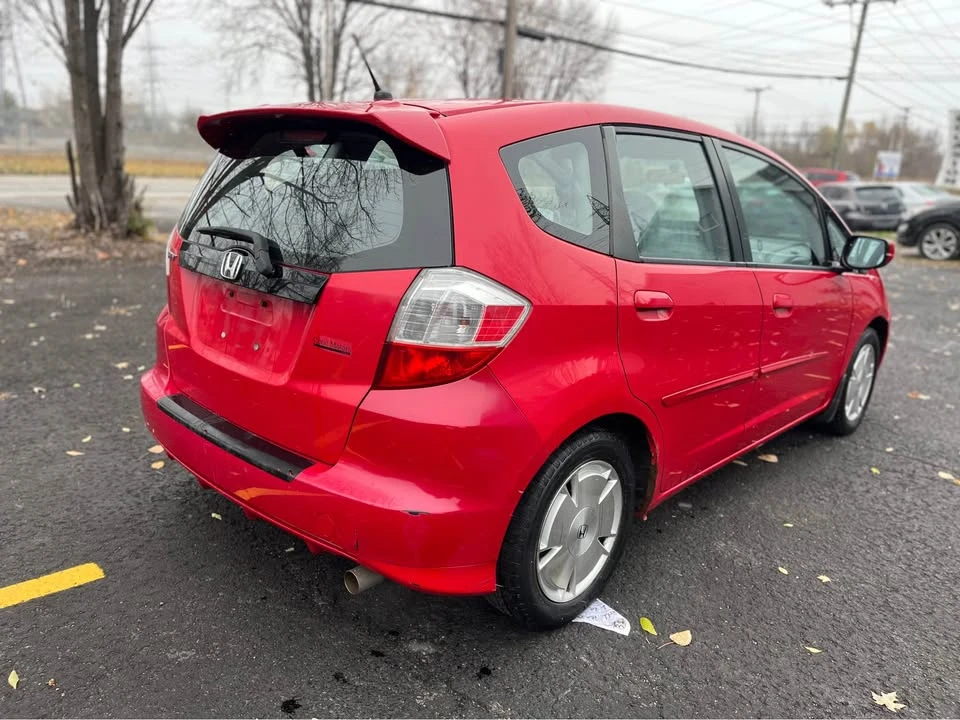 2010 Honda Fit - Image 6 of 13