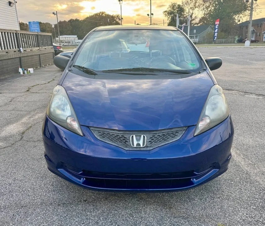 2010 Honda Fit - Image 3 of 17