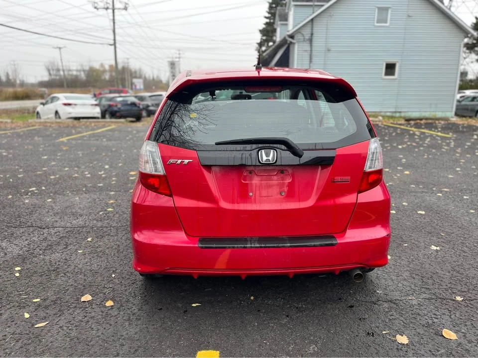 2010 Honda Fit - Image 4 of 13
