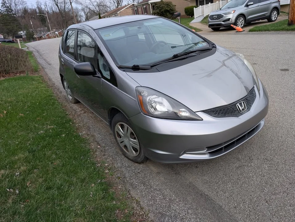 2010 Honda Fit - Image 3 of 12