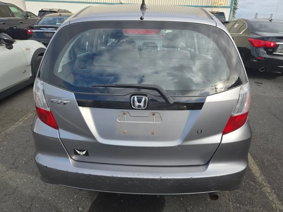 2010 Honda Fit - Image 4 of 12