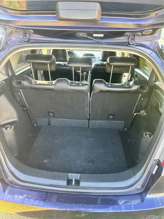 2010 Honda Fit - Image 8 of 8