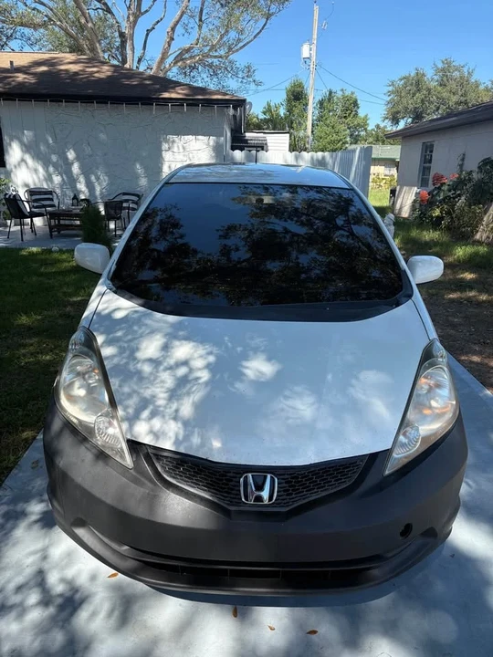 2010 Honda Fit - Image 3 of 11