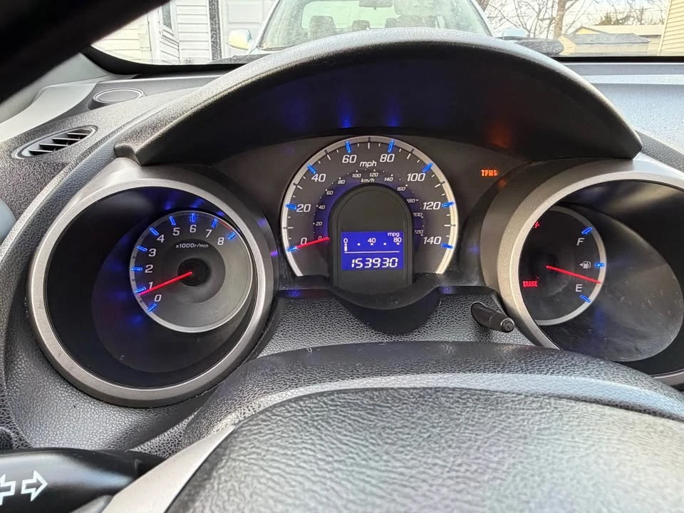 2010 Honda Fit - Image 6 of 8