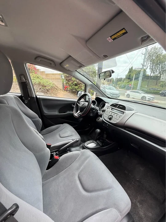 2010 Honda Fit - Image 14 of 19