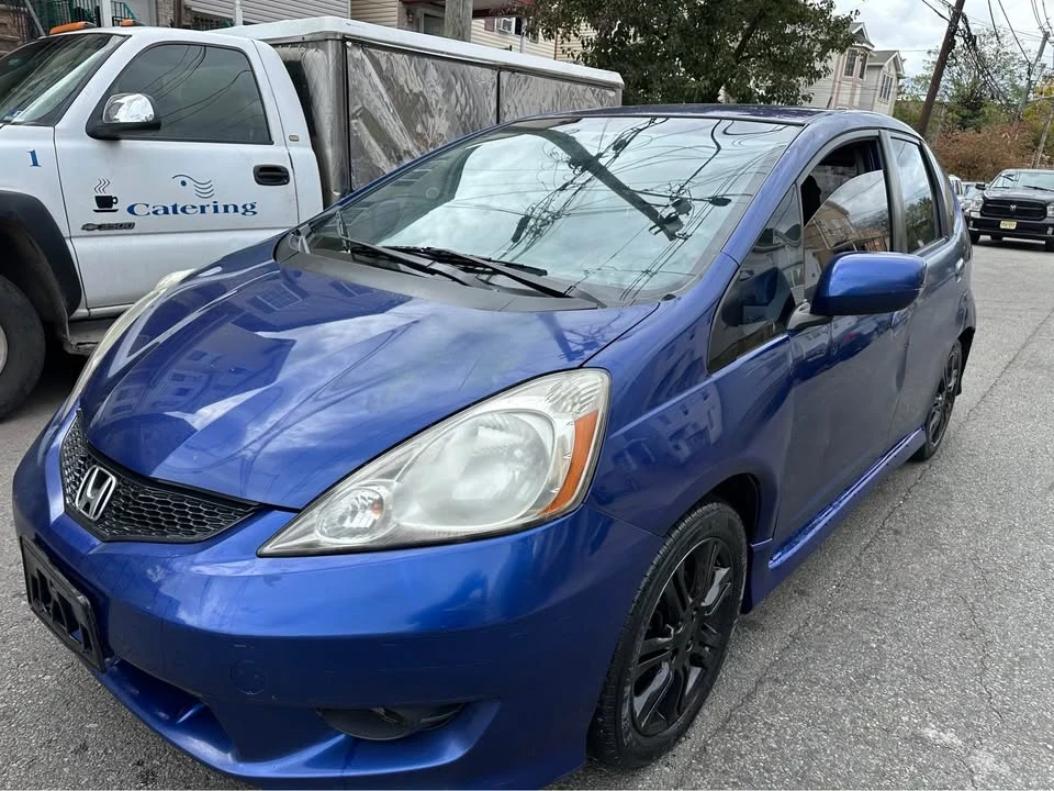 2010 Honda Fit - Image 4 of 10