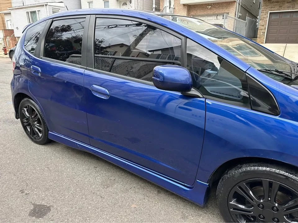 2010 Honda Fit - Image 10 of 10