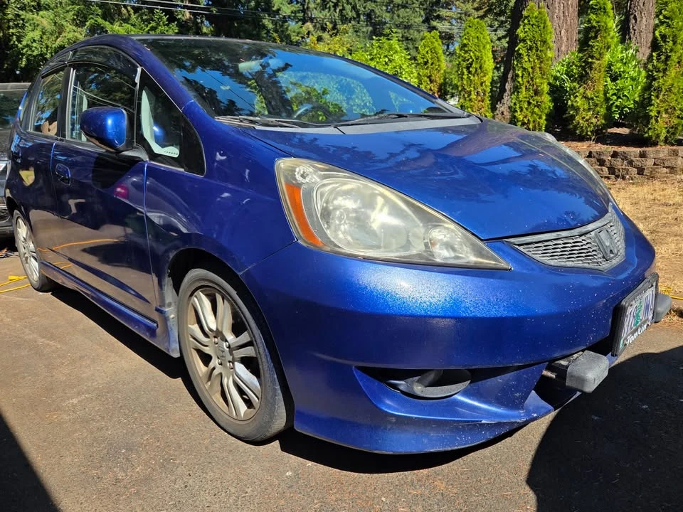 2010 Honda Fit - Image 4 of 9