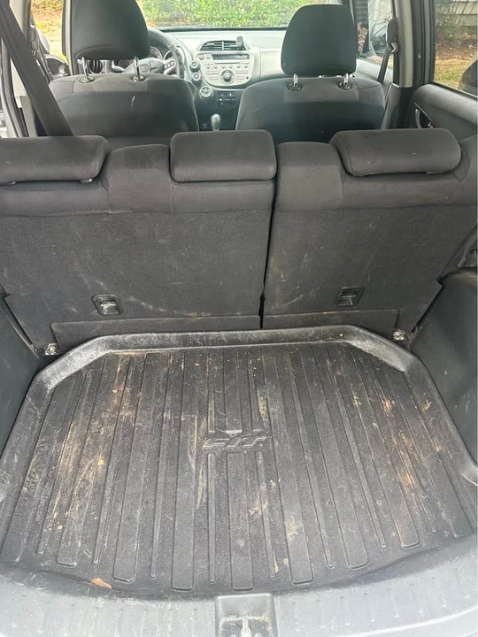 2010 Honda Fit - Image 8 of 10