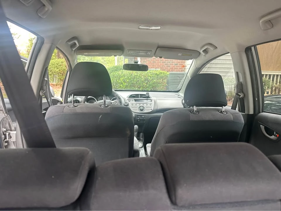 2010 Honda Fit - Image 10 of 10