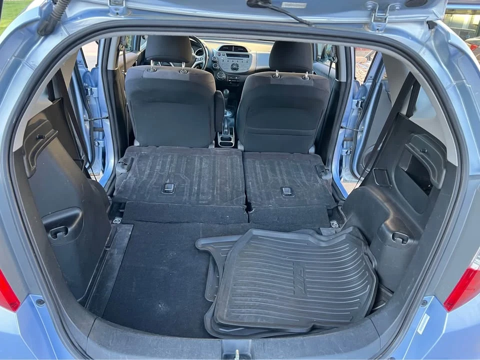 2010 Honda Fit - Image 12 of 20