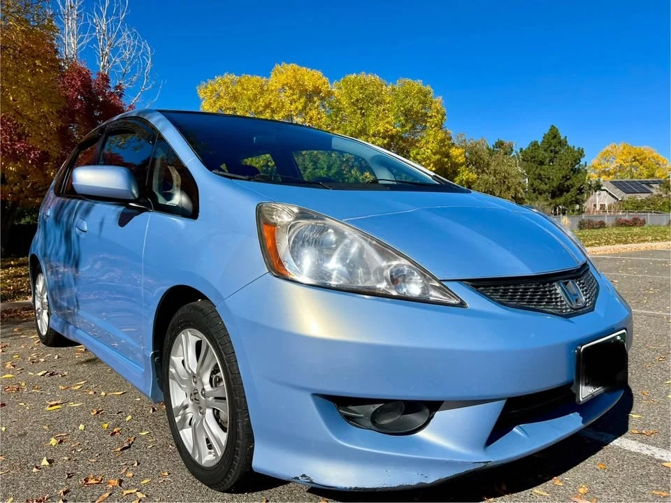 2010 Honda Fit - Image 4 of 20