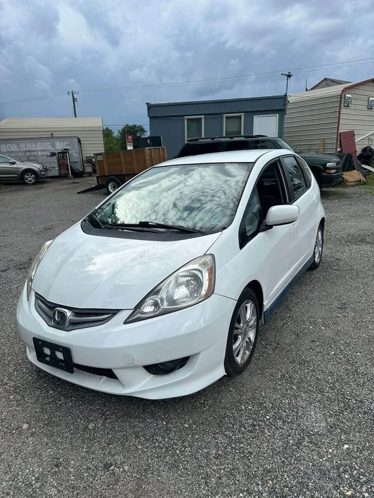2010 Honda Fit - Image 5 of 6