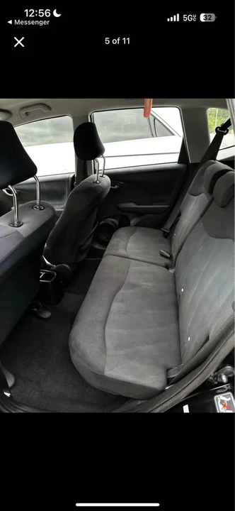 2010 Honda Fit - Image 4 of 10
