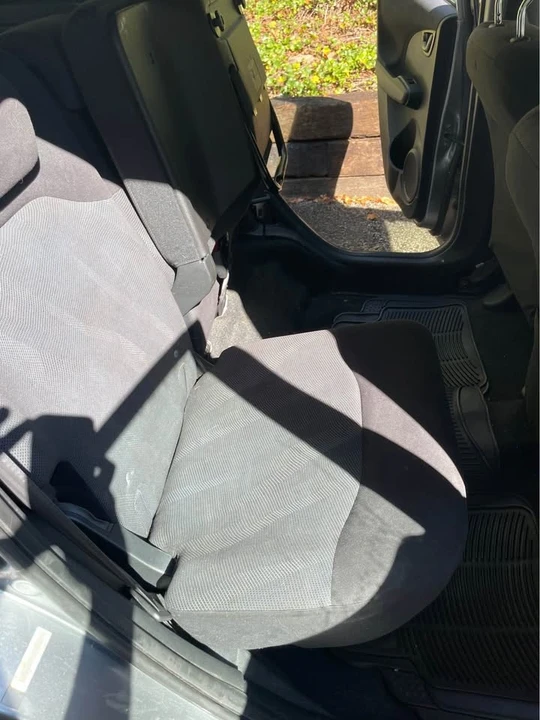 2010 Honda Fit - Image 10 of 12