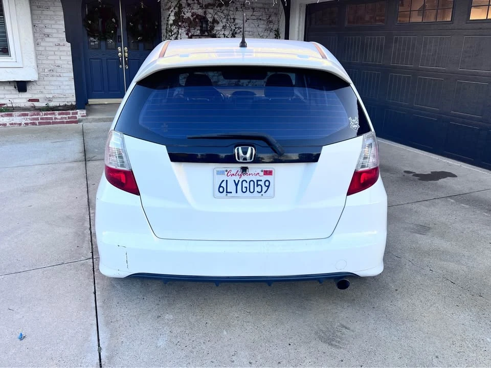 2010 Honda Fit - Image 6 of 17