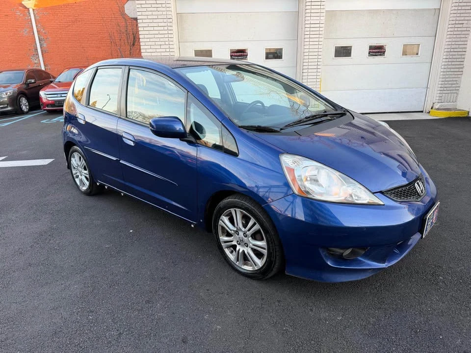 2010 Honda Fit - Image 8 of 14