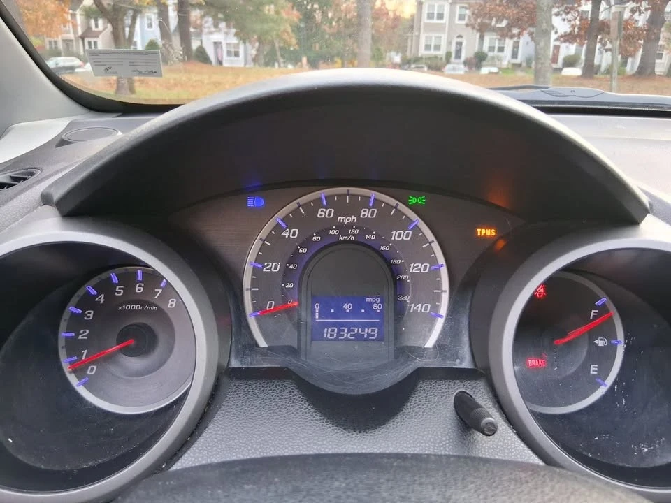 2010 Honda Fit - Image 5 of 20