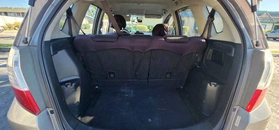 2010 Honda Fit - Image 15 of 16
