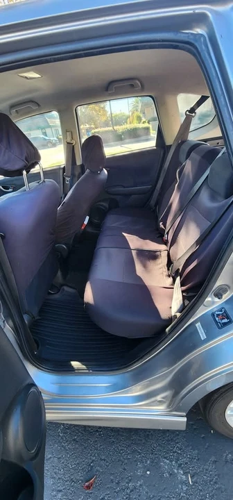 2010 Honda Fit - Image 16 of 16
