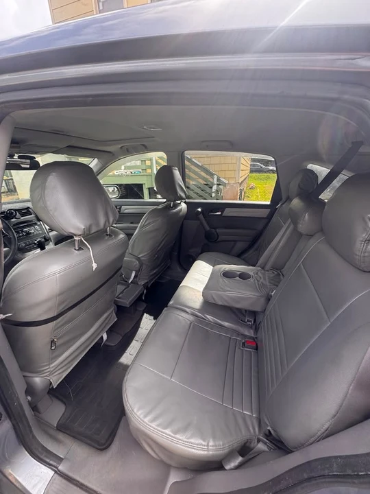 2010 Honda CR-V 3rd Gen - Image 9 of 14
