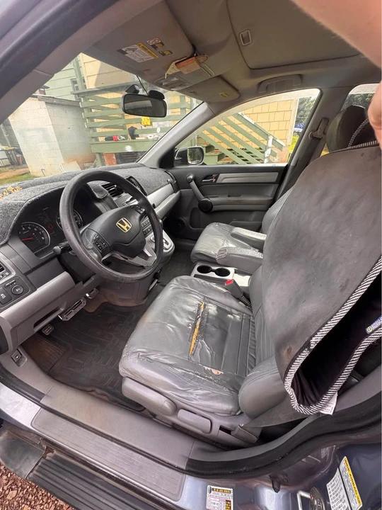 2010 Honda CR-V 3rd Gen - Image 13 of 14