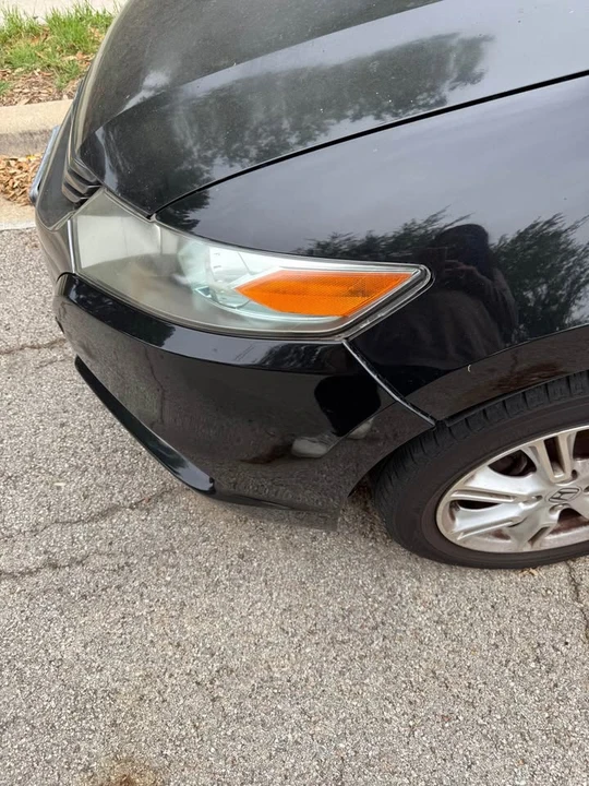2010 Honda Insight 2nd Gen - Image 9 of 15
