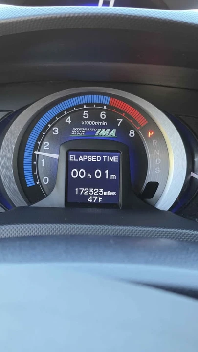 2010 Honda Insight 2nd Gen - Image 4 of 10