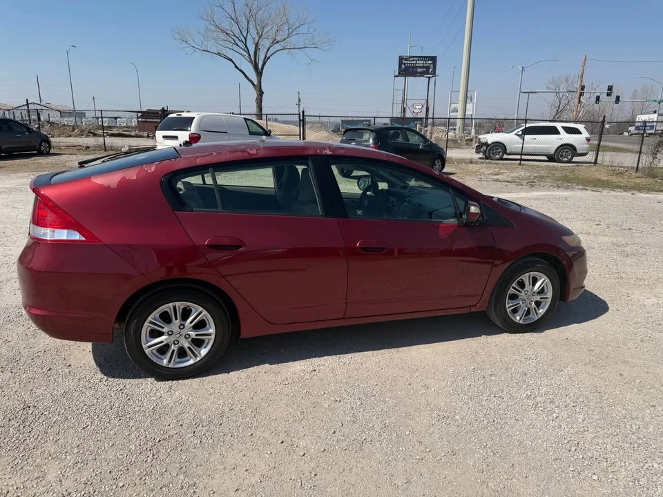 2010 Honda Insight 2nd Gen - Image 5 of 16