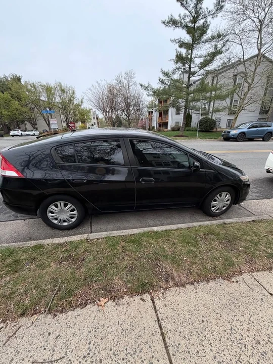 2010 Honda Insight 2nd Gen - Image 6 of 10