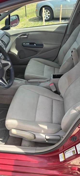 2010 Honda Insight 2nd Gen - Image 10 of 16