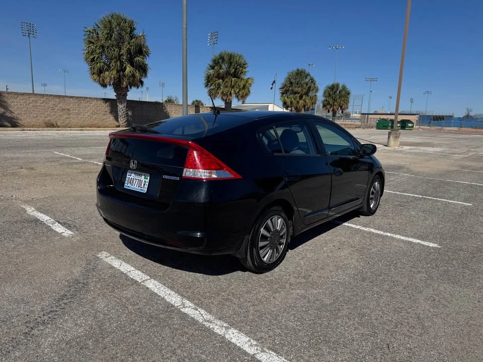 2010 Honda Insight 2nd Gen - Image 3 of 20