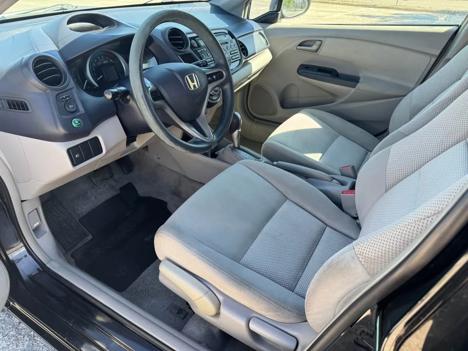 2010 Honda Insight 2nd Gen - Image 8 of 20