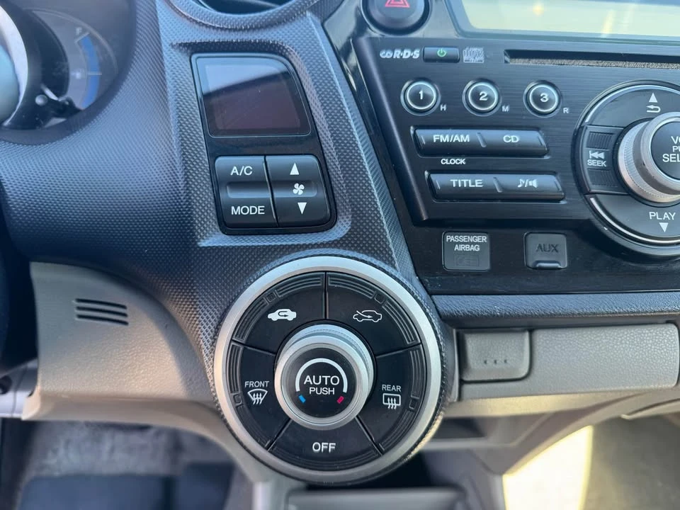2010 Honda Insight 2nd Gen - Image 18 of 20
