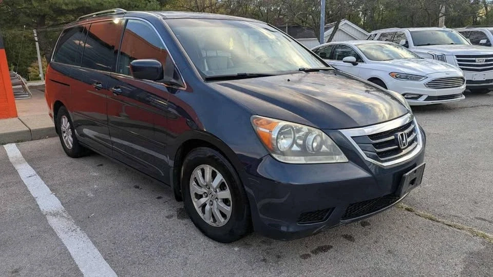 2010 Honda Odyssey - Image 3 of 7