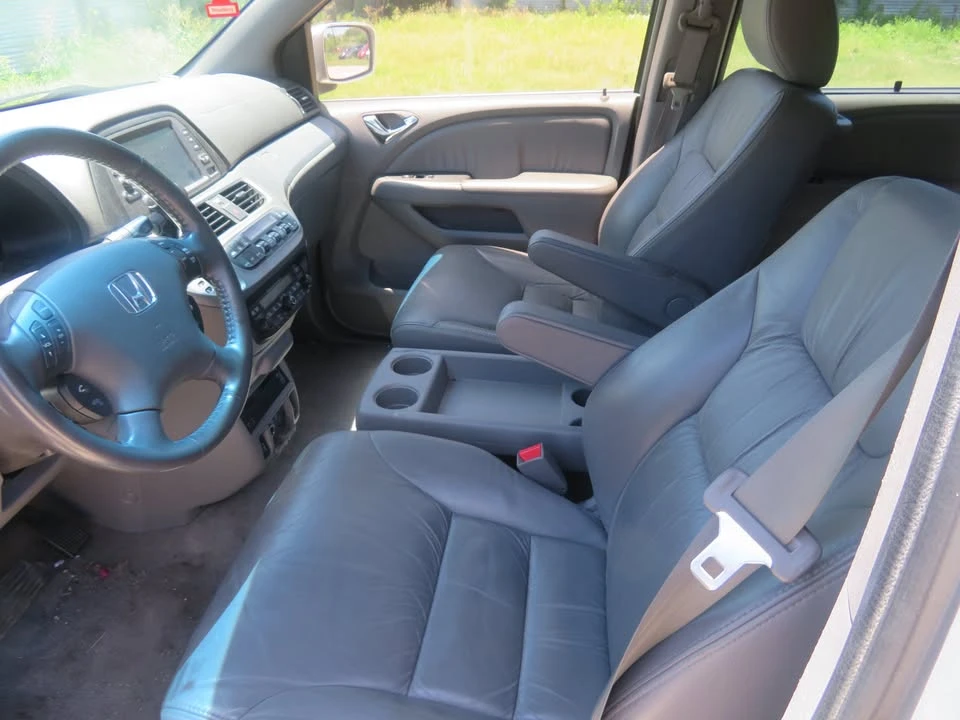 2010 Honda Odyssey - Image 5 of 7