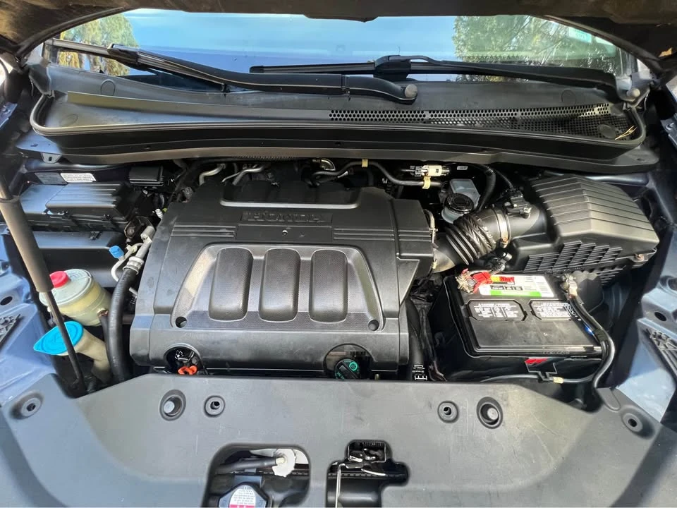 2010 Honda Odyssey - Image 9 of 9