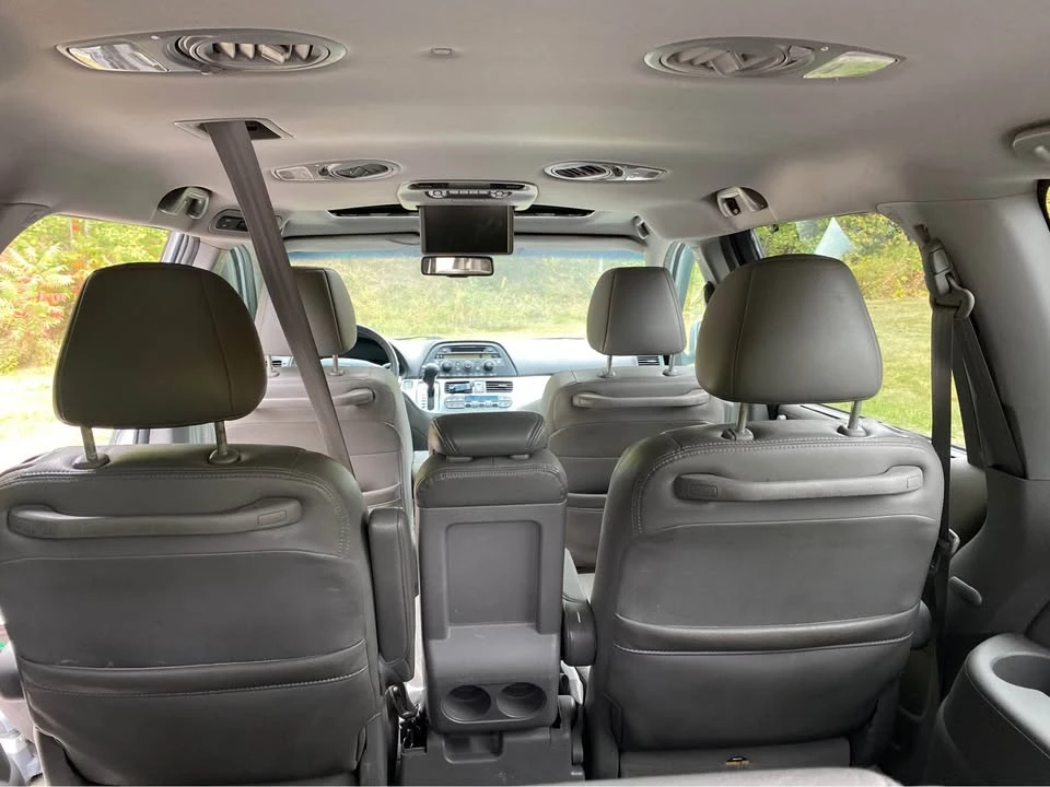 2010 Honda Odyssey - Image 5 of 10
