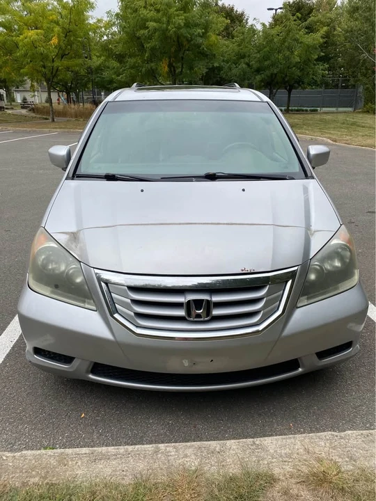 2010 Honda Odyssey - Image 3 of 10
