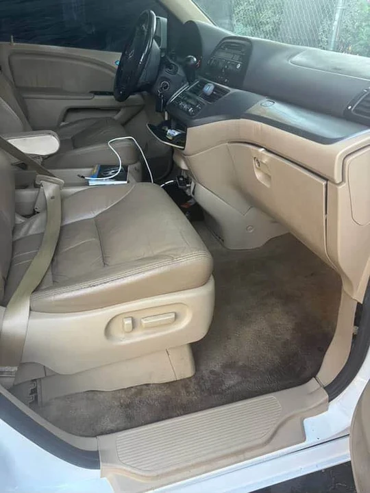 2010 Honda Odyssey - Image 6 of 10