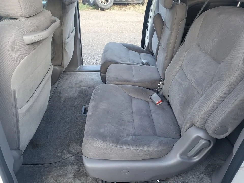 2010 Honda Odyssey - Image 14 of 15