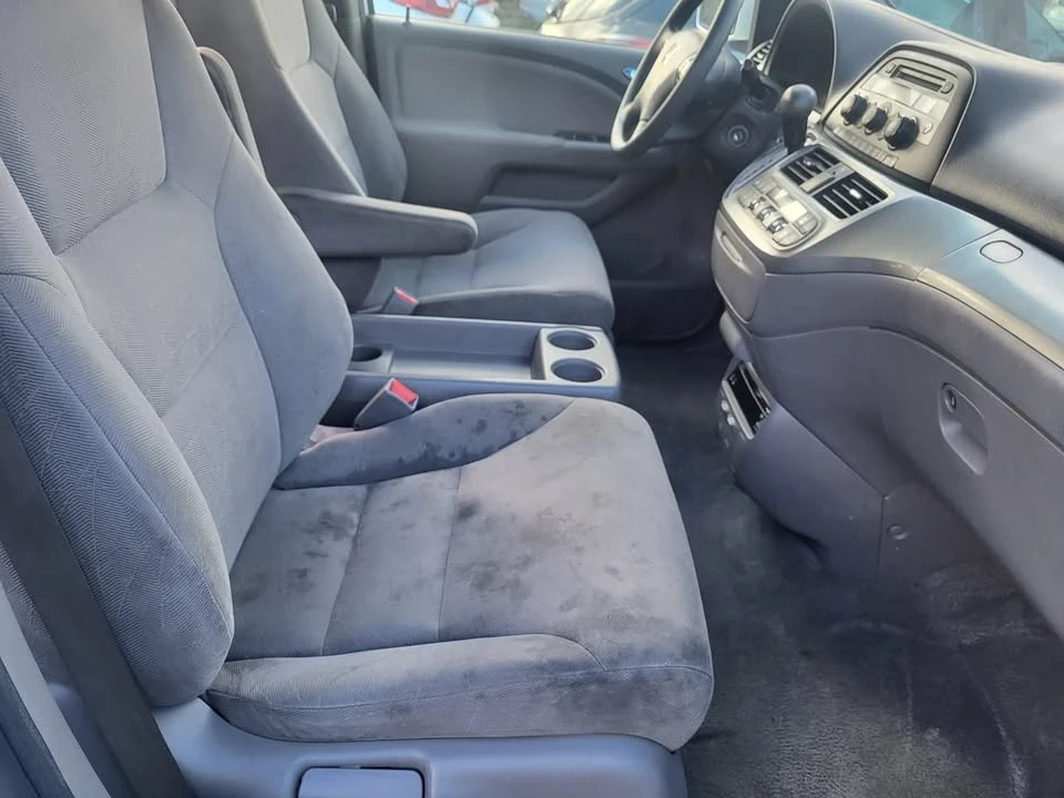 2010 Honda Odyssey - Image 13 of 15