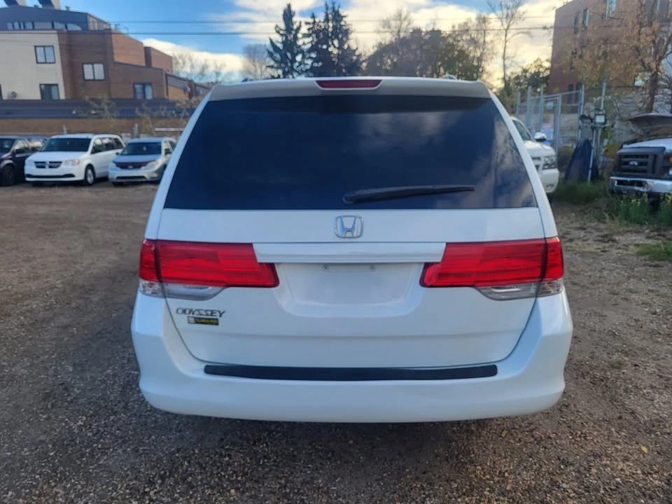 2010 Honda Odyssey - Image 5 of 15