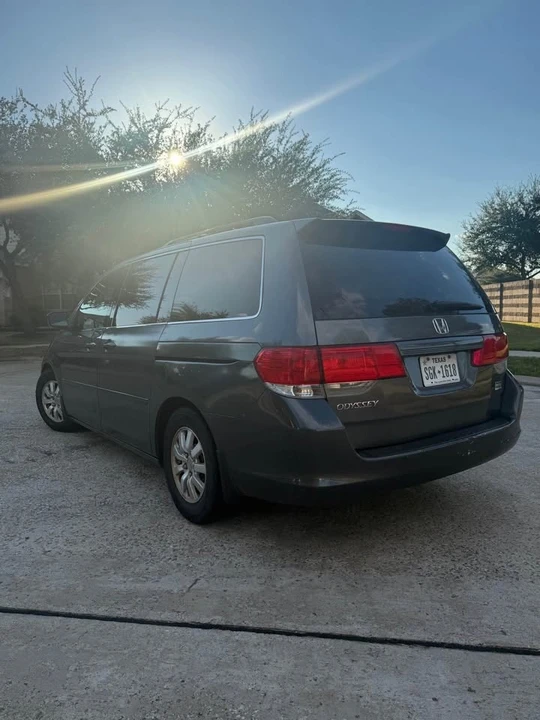 2010 Honda Odyssey - Image 4 of 6