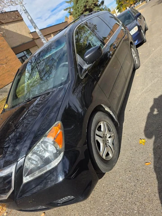 2010 Honda Odyssey - Image 5 of 10