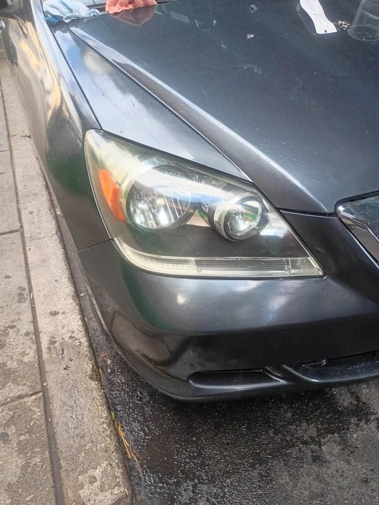 2010 Honda Odyssey - Image 2 of 4