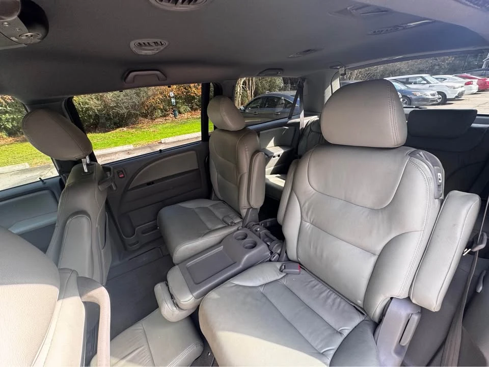 2010 Honda Odyssey - Image 7 of 13