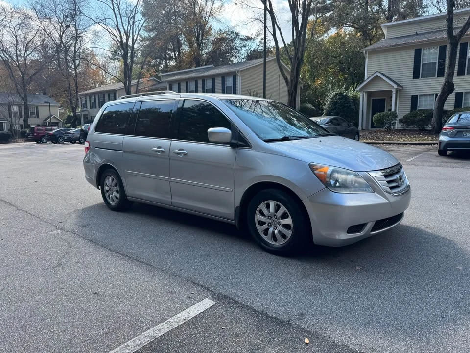 2010 Honda Odyssey - Image 7 of 10
