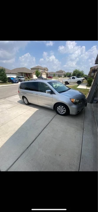 2010 Honda Odyssey - Image 6 of 6